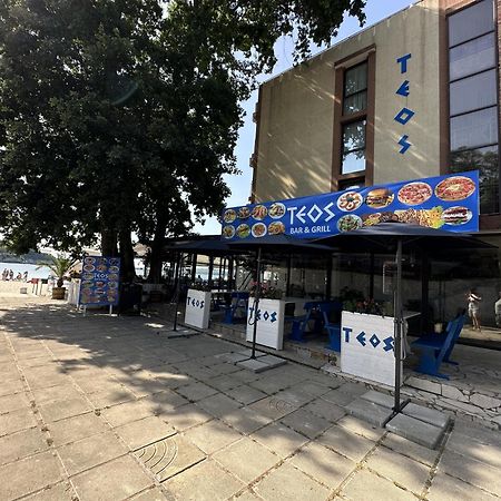 Family Hotel Teos Китен Экстерьер фото