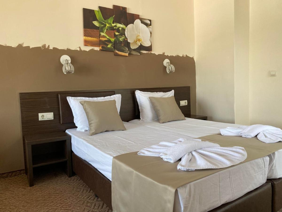 Family Hotel Teos Китен Экстерьер фото