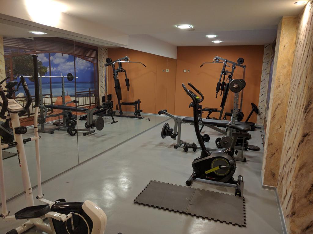 Family Hotel Teos Китен Экстерьер фото